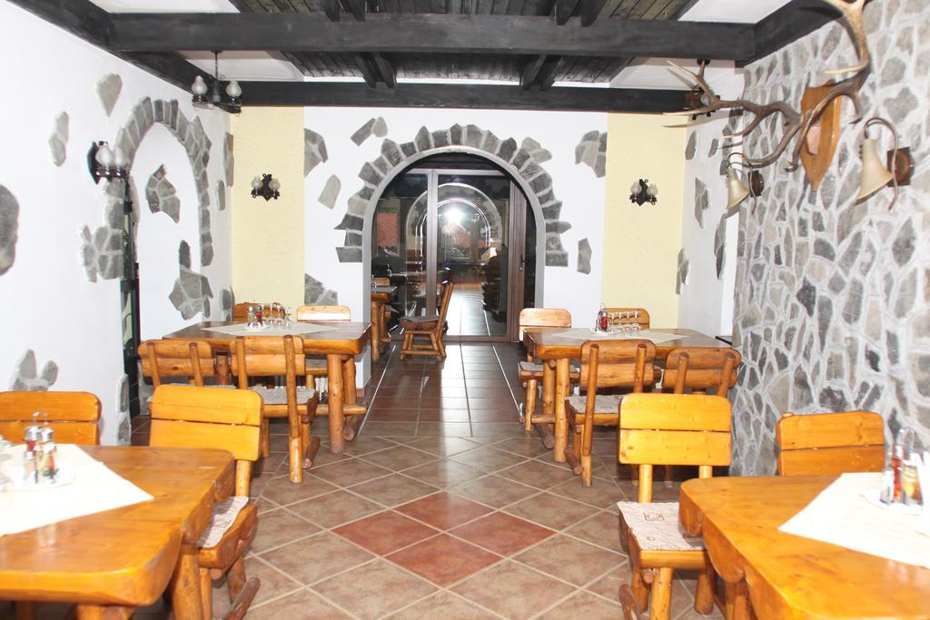 Hotel Bucegi Portile Regatului Paraul Rece Dış mekan fotoğraf