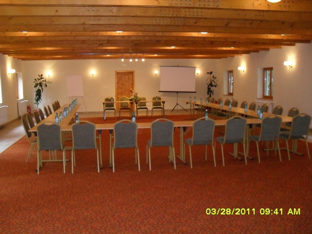 Hotel Bucegi Portile Regatului Paraul Rece Dış mekan fotoğraf