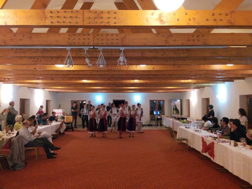 Hotel Bucegi Portile Regatului Paraul Rece Dış mekan fotoğraf